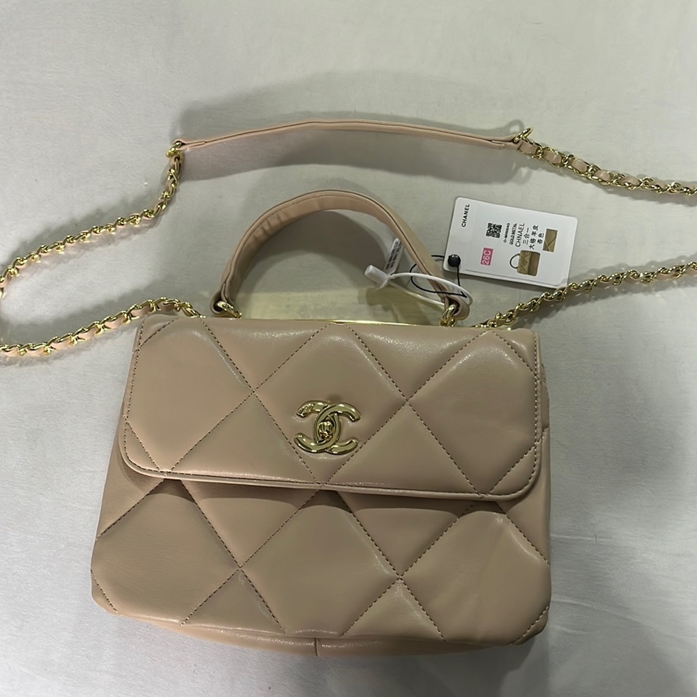 Fucci -Chanel
